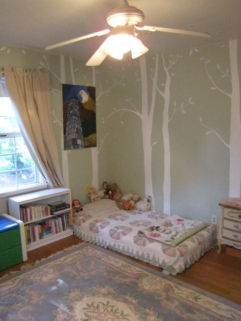 Birch Tree Forest: Inexpensive Nursery Mural in Green & White {The Abundant Wife} Mattress On Floor Ideas Kids, Floor Bed Ikea, Tiny Nursery Ideas, Mattress On Floor Ideas, Twin Girls Bedroom, Toddler Floor Bed Frame, Toddler Bed Ideas, Duck Egg Blue Bedroom, Forest Themes