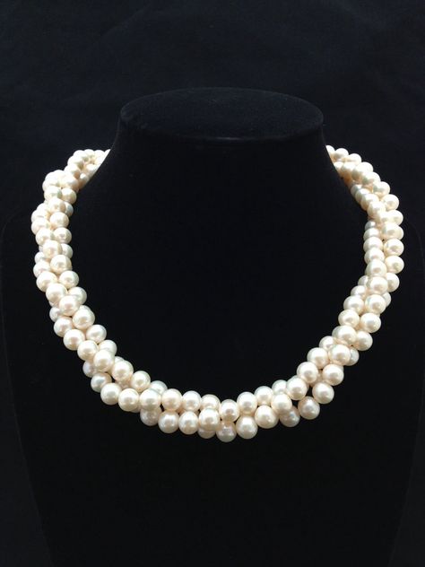 Twisted Necklace, Genuine Pearl Necklace, Pearl Cufflinks, Pearl Necklace Wedding, Long Pearl Necklaces, White Jewelry Box, Handmade Jewel, Round Necklace, Bridal Jewellery Indian