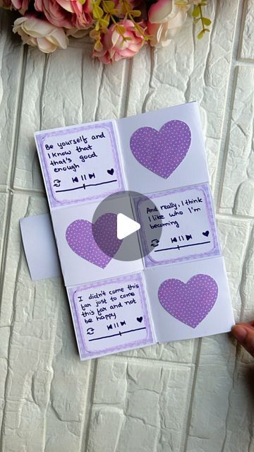 How To Make Card For Best Friend, Easy Gift For Best Friend, Bff Birthday Gift Ideas Diy Easy, Diy Gift Ideas For Bestie, Creative Card Ideas For Best Friend, Handmade Gifts For Bff Birthday, Cute Friendship Day Gifts Diy, Handmade Cute Gifts For Friends, Folding Greeting Cards