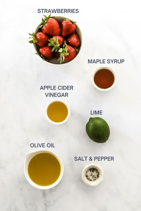 This is the BEST Homemade Strawberry Vinaigrette that takes minutes to make and is the perfect summer salad dressing. It is also, gluten free, vegan and paleo! Strawberry Vinaigrette Dressing Recipe, Strawberry Vinegarette, Summer Salad Dressing, Raspberry Salad Dressing, Strawberry Kale Salad, Strawberry Salad Dressing, Vinaigrette Dressing Recipe, Strawberry Vinaigrette, Raspberry Vinaigrette