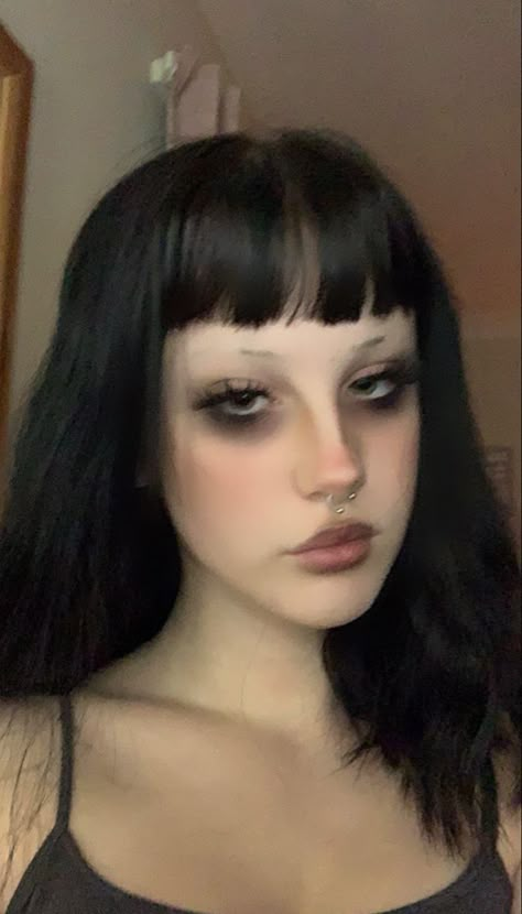 No Eyeliner Goth Makeup, Natural Gothic Makeup, Goth Makeup No Eyeliner, Goth Makeup No Foundation, Alternative Bangs Hair, Downturned Eyeliner Alt, Baby Bangs Black Hair, Minimal Alt Makeup, No Eyebrows Makeup Look Alt