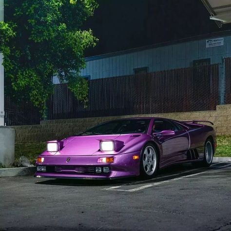 𝗖𝗔𝗥𝗦𝗞𝗘𝗘𝗡 on Instagram: "Rate This Beauty! Car: LAMBORGHINI DIABLO SE30 VIOLA Engine: 5.7L V12 Output: 525Bhp/580Nm Topspeed: 330Kph 0-100kph: 4.0sec 📸: @joshleap.s Facts: Compared to the production Diablo, the SE30 featured a stripped down interior and further weight was saved by replacing the glass side windows with plexiglass examples. Boasting many carbon-fibre composite components, the interior was finished in blue Alcantara complete with special 30th Anniversary logos. Although the Lamborghini Diablo Se30, Lambo Diablo, Anniversary Logos, Car Lamborghini, Costumes Around The World, Carbon Fiber Composite, Raging Bull, Street Racing, Side Window