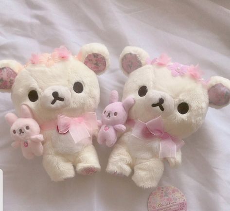 Korilakkuma Plush, Rilakkuma Plushie, Kawaii Cutecore, Hello Kitty Rooms, Soft Pink Theme, Kawaii Core, Kawaii Plushies, Pink Girly Things, Aesthetic Cute