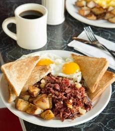 Corned beef hash at Mul’s Diner in South Boston. Breakfast In Boston, Boston Life, Diner Breakfast, Travel Boston, Breakfast Diner, Boston Trip, Boston Vacation, Boston Food, Boston Restaurants