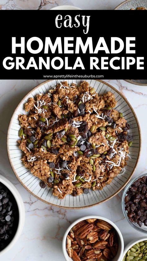 A delicious Easy Homemade Granola Recipe. Simple to make and perfect for breakfast and snacking! You can add all kinds of extras like chocolate, candy or nuts. Best Homemade Granola, Gluten Free Granola Recipe, Easy Granola Recipe, Homemade Granola Recipe, Easy Homemade Granola, Healthy Granola Bars, Granola Recipe Homemade, Perfect Healthy Breakfast, Gluten Free Granola