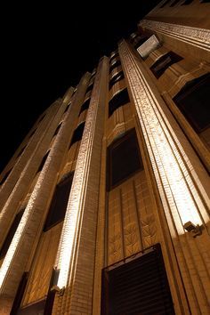 ERCO's Grasshopper fixture illuminates Walker Tower, New York / USA Facade Landscaping, Apartment Building Exterior, Landscaping Lighting, Exterior Lighting Design, Tower Apartment, Apartments Exterior, Architectural Lighting Design, Facade Lighting, Exterior Cladding