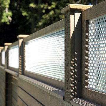 Give extra interest to a traditional privacy fence by topping it with a contrasting panel. Standard lattice panels can do the job, or make your own unique design by using perforated aluminum panels framed in matching cedar. Fence Planning, Diy Privacy Fence, Fence Toppers, Privacy Fence Designs, Backyard Privacy, Privacy Fences, Cedar Fence, Privacy Walls, Front Yards