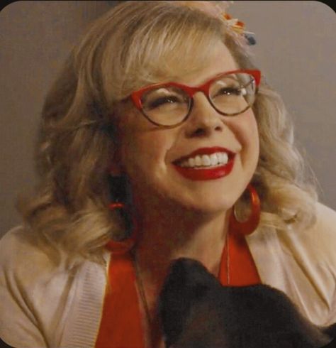 Penelope Garcia, Black Cat, I Can, Black