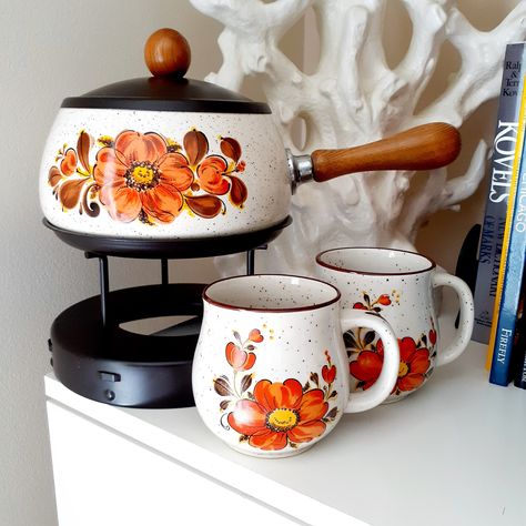 Vintage Fondue Pot & Stoneware Mugs, Sanko Enamel Cookware, 1960s 1970s Orange Poppy Kitchenware, Retro Housewarming Party Gifts Whimsy Cottage, Retro Kitchenware, Enamel Cookware, Fondue Pot, Fondue Set, Orange Poppy, Cottage House, Palm Beach Fl, Housewarming Party