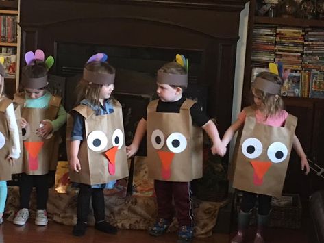 Paper Bag Costume, Turkey Paper Bag, Farm Costumes, Turkey Bag, Paper Head, Turkey In A Bag, Macy's Day Parade, Turkey Costume, Preschool Names