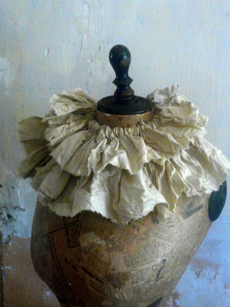 Antique Clown Costume, Imp Costume, Vintage Clown Aesthetic, Clown Costume Vintage, Clown Neck Ruffle, 1920s Clown, Clown Ruffle Collar, Victorian Clown, Vintage Clown Costume