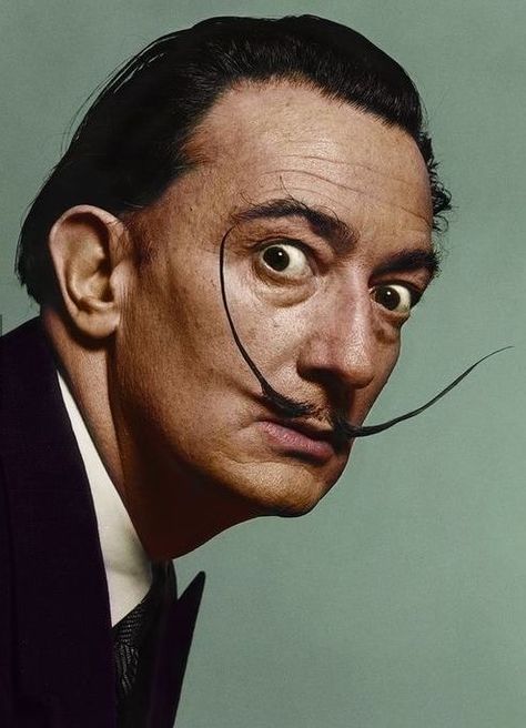 #salvadordali #art #dali #surrealism #painting #salvadordal #artist #pablopicasso #salvador #arte #dal #artwork #a #picasso #lacasadepapel #vincentvangogh #claudemonet #leonardodavinci #paint #contemporaryart #museum #rembrandt #vangogh #painter #fridakahlo #drawing #michelangelo #o #salvadore #bhfyp Dali Portrait, Salvatore Dali, Salvador Dali Paintings, Salvador Dali Art, Dali Paintings, Dali Art, Photographie Portrait Inspiration, Salvador Dali, Portrait Inspiration