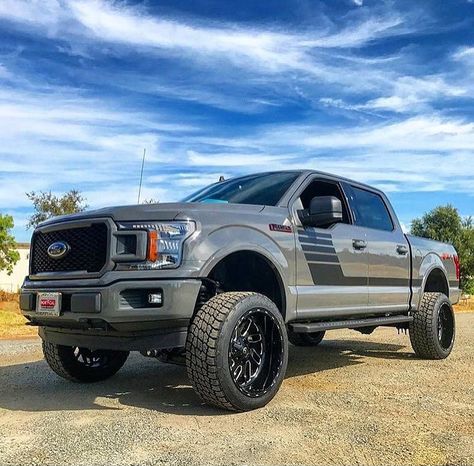 Fords 150, Chevy Trucks Older, Ford Ranger Wildtrak, Ford Trucks F150, Future Trucks, Lifted Ford, Built Ford Tough, Jacked Up Trucks, Truck Yeah