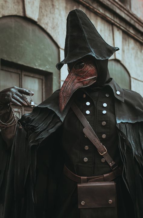 "This Bloodborne video game mask and outfit costume is inspired by Eileen the Crow - character of Bloodborne video game. Main duty of Eileen the Crow is to dispose hunters that have been corrupted by lust of blood. This character is well known for his bird mask and crowfeather coat. This realistic costume will bring you medieval atmosphere. Eileen the Crow cosplay outfit is good solution for cosplay events, parties, and as Halloween costume. In this costume included: *Coat - hand painted and ton The Crow Cosplay, Crow Cosplay, Plague Doctor Cosplay, Bloodborne Cosplay, Eileen The Crow, Realistic Costumes, Plague Doctor Costume, Crow Mask, Epic Costumes