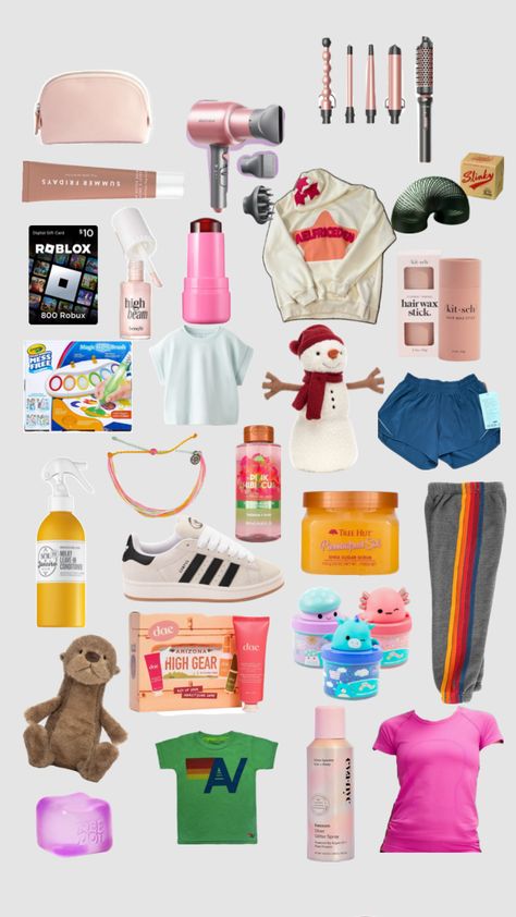 Christmas list Christmas List Collage, Stuff For Christmas List, Things To Put On Your Christmas List, Christmas List 2024, Teen Christmas Wishlist, Christmas List Items, Preppy Christmas List, Xmas List Ideas, Trendy Christmas Gifts