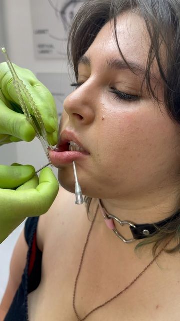 Snake Bites Lip Piercing, Women With Piercings, Snakebite Piercing, Snake Bites Piercing, Canine Bites, Canine Bites Piercing, Snake Bite Piercing, Snakebites, Piercings For Girls