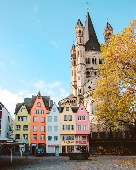 Fischmarkt at Cologne | If you know where to look, you will find that Cologne is overflowing with character and charm. Let me give you a peak into the real Cologne that many people don’t get to see. I am going to show you the the unique, off the beaten path things to do in Cologne including where to eat, grab a drink, and stay in Cologne! Cologne Germany Aesthetic, Cologne Aesthetic, Germany Cologne, Europe Trips, Germany Trip, Europe 2024, Cities In Germany, Travel Germany, Visit Germany