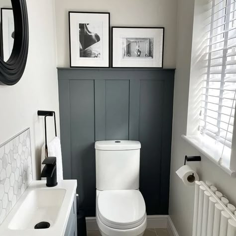 Bathroom Wall Ideas, Small Half Bathroom, Small Downstairs Toilet, Cloakroom Toilet, Toilet Room Decor, Bathroom Paneling, Tiles Designs, Bathroom Accent Wall, Bathroom Accents