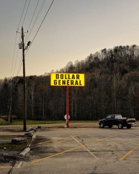 Appalachian Gothic, Southern Gothic Aesthetic, Small Town Mystery, Southern Aesthetic, Whatever Forever, Kids Aesthetic, Midwest Emo, American Gothic, Southern Gothic