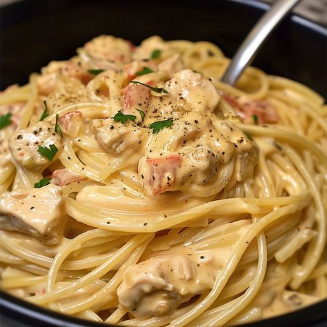 Crockpot Cheesy Chicken Spaghetti is more than just a meal; it’s a comforting embrace in the form of food. This dish stands out for its ease of preparation, making it ... Read more Slow Cooker Cheesy Chicken Spaghetti, Crock Pot Cheesy Chicken Spaghetti, Chicken Spaghetti Casserole Crockpot, Crockpot Cheesy Chicken Spaghetti, Creamy Crockpot Chicken Spaghetti, Crockpot Cheesy Chicken Spaghetti Recipe, Chicken And Spaghetti Recipes, Crock Pot Chicken Dinner, Cheesy Chicken Spaghetti Casserole