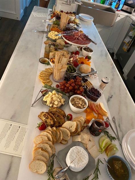 Grazing tables are perfect for summer gatherings when you don’t want to be limited to a small board. Small Gathering, Grazing Table, Summer Gathering, Grazing Tables, 2023 Christmas, Cheese Board, Table Settings, Cheese, Christmas