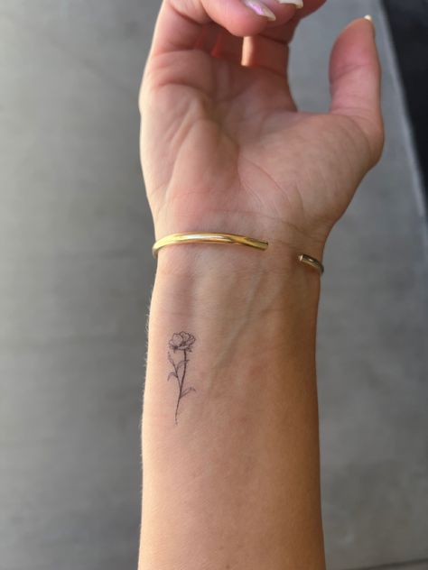 Cute Small Tattoos Placement, Tattoo Ideas Aesthetic Meaningful, Minimalist Tattoo Birth Flower, September And October Birth Flower Tattoo, Birth Flower Tattoos On Wrist, Flower Tattoo On Outside Of Wrist, September Birth Tattoo Ideas, October Flower Tattoo Small, Tiny Words Tattoo