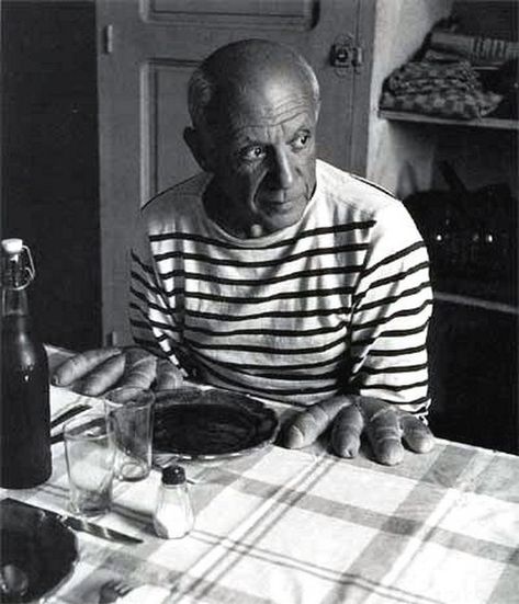 The Breton striped shirt came into being following the 27th March, 1858 Act of France which introduced the navy and white striped knitted shirt as the uniform for all French navy seaman. This one worn by Pablo, Picasso that is.. Francoise Gilot, Breton Shirt, Edward Weston, Sailor Shirt, Breton Stripes, Robert Doisneau, Henri Cartier Bresson, History Of Photography, French Photographers