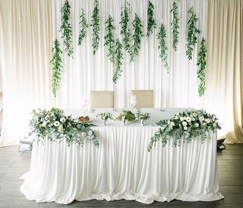 Rustic Sweetheart Table, Indoor Wedding Receptions, Head Table Wedding, Greenery Garland, Wedding Table Decorations, Head Table, Civil Wedding, Garden Wall Decor, Sweetheart Table