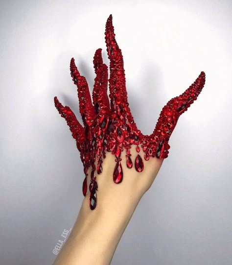 Hand Makeup, Photography Beauty, Fantasias Halloween, Art Summer, Picture Credit, Red Aesthetic, Fantasy Fashion, Halloween Nails, Costume Design