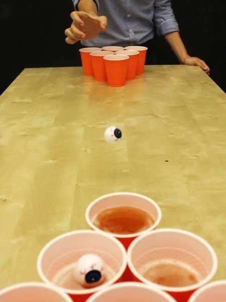 Eyeball Beer Pong | Community Post: 40 Adult Beverages Guaranteed To Make Your Halloween Wicked Wicked Pumpkin, Halloween Drinking Games, Halloween Buffet, Food Games, Pumpkin Centerpiece, Halloween Fest, Halloween Party Ideas, Dollar Store Halloween, Halloween House Party