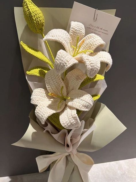 mother's day gifts Mother’s Day Bouquet Crochet, White Lily Crochet Pattern, Lily Flower Crochet Pattern, Crochet Lily Bouquet, Bouquet Of Flowers Crochet, Crochet Mothers Day Gifts, Crochet Lily Flower, Bouquet Crochet Flowers, Lily Flower Bouquet