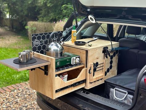 Camping Camper Slider Sliding Chuck Box Camping Kitchen - Etsy Canada Diy Chuck Box Camping, Chuck Box Camping, Ute Camping, Camping Chuck Box, Camper Box, Kangoo Camper, Auto Camping, Chuck Box, T1 Bus