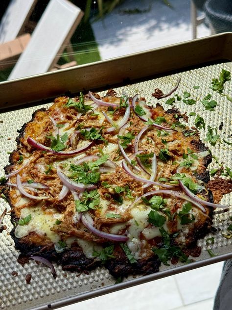 BBQ Chicken Pizza with Flourless Sweet Potato Crust - Katie Austin Sweet Potato In The Oven, Potato In The Oven, Individual Pizza, Sweet Potato Crust, Sweet Potato Pizza Crust, Sweet Potato Pizza, Crispy Chicken Burgers, Oregano Salt, Potato Crust