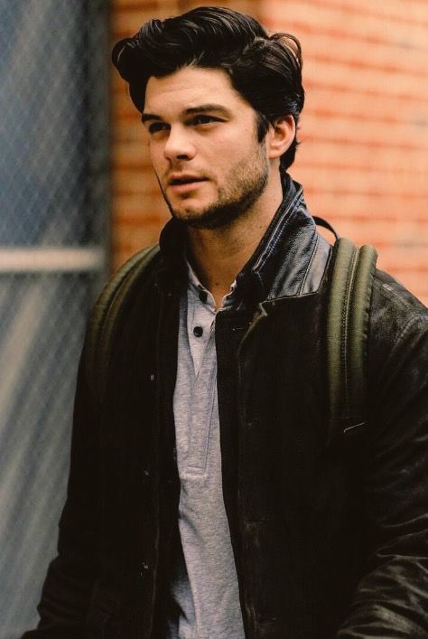 Andrew Benintendi, Red Sox Nation, Baseball Teams, Boston Sports, The Outfield, Knee Injury, Team Photos, Man Candy, Boston Red