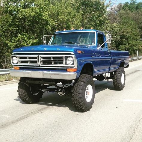 72 Ford F-250 Highboy Lmc Truck, Big Ford Trucks, Trucks Lifted Diesel, Old Ford Trucks, Classic Ford Trucks, Old Pickup Trucks, Jacked Up Trucks, Classic Pickup Trucks, Ford Pickup Trucks