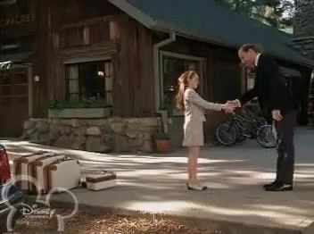 parenttraphandshake5 The Parent Trap Handshake, Parent Trap Handshake, Trap Movie, Parent Trap Movie, The Parent Trap, Natasha Richardson, Secret Handshake, Parent Trap, American Teen