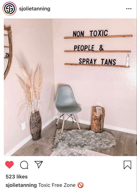 Spray Tan Salon Decor, Spray Tan Studio Ideas, Tanning Room Decor, Spray Tan Room Decor, Tanning Salon Design, Tan Ideas, Tanning Salon Decor, Tan Quotes, Tan Decor