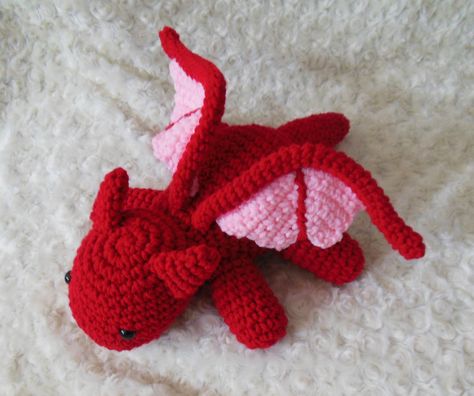 Crochet Red Dragon Amigurumi by StitchedLoveCrochet.deviantart.com on @DeviantArt Crochet Dragon Pattern Free, Amigurumi Dragon Free Pattern, Crochet Dragons, Geek Crochet, Crochet Dino, Dragon Crochet, Crochet Dragon Pattern, Crochet Toys Free Patterns, Crochet Toys Free