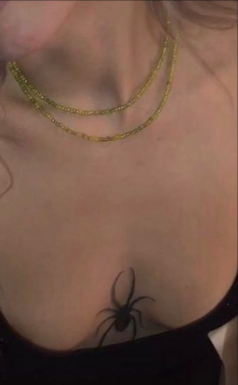 Chest Tattoo Female Aesthetic, Tattoo Inspo Aesthetic Grunge, Spider Chest Tattoo Female, Chest Tatoos Woman, Tattoo Ideas Emo, Aesthetic Tattoos Grunge, Stick Poke Tattoo, Sharpie Tattoos, Spider Tattoo