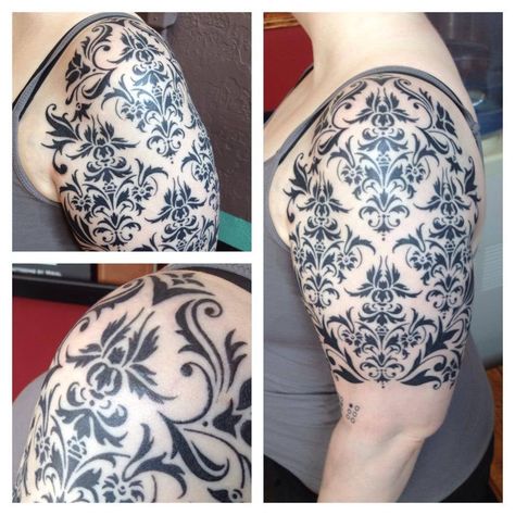 Damask Tattoo, Scale Tattoo, My Tattoo, Winterthur, Pattern Tattoo, Tattoo Sleeve, Tattoo Placement, Damask Pattern, Rose Tattoo