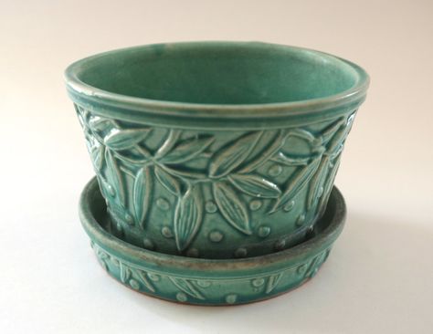 Lovely Vintage McCoy Pottery Turquoise Flower Pot by retrowarehouse on Etsy Heritage Garden Pottery, Pottery Plant Pots, Turquoise Pottery, Large Ceramic Planters, I Have It All, Ceramic Home Decor, Terracotta Plant Pots, Ceramic Home, Traditional Pottery