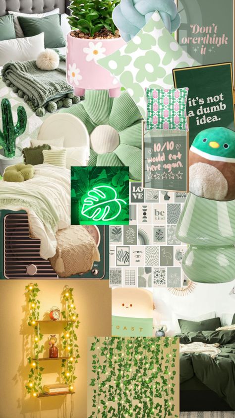 This is something’s that people with green rooms or people wants to have a green room want Green Preppy Room, Preppy Sage Green, Bedroom Light Green, Teen Bedroom Lights, Preppy Teen Bedroom, Sage Green Room, Preppy Room Aesthetic, Preppy Teen, Preppy Green