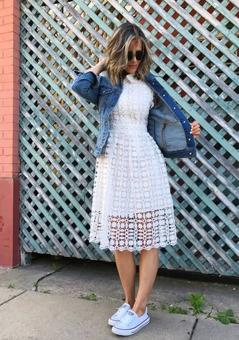 Summer Style: A Dressed-Down LWD - my kind of sweet | summer style | casual fashion | outfit idea | postpartum | mom style | body after baby Casual Frocks, Elegante Casual, Summer Fashion Dresses, Outfit Trends, Posing Ideas, Sweet Summer, Summer Fashion Trends, Fashion Dresses Casual, Summer Style Casual