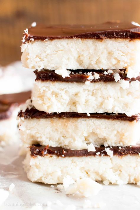 5 Ingredient No Bake Chocolate Coconut Bars (Paleo, Vegan, Gluten Free, Dairy-Free, Refined Sugar-Free) - Beaming Baker Healthy Desserts Coconut, Chocolate Coconut Bars, Beaming Baker, Desserts Coconut, Cocoa Powder Recipes, Coconut Chocolate Bars, Low Carb Protein Bars, Chocolate Oatmeal Cookies, Paleo Recipes Dessert