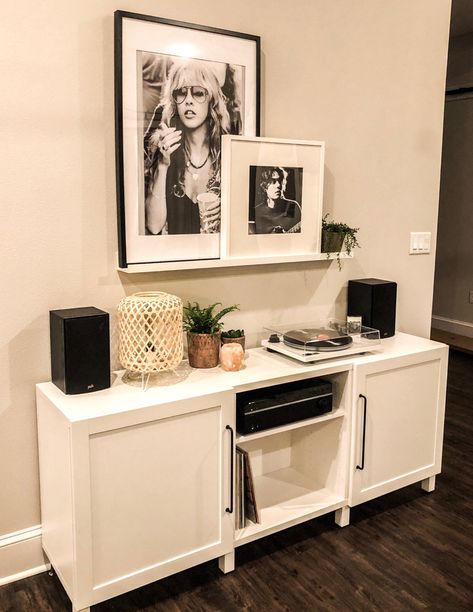 Record Table Ideas, Console Table With Record Player, Record Table Aesthetic, Living Room Record Storage, Record Player Dresser, Record Area Ideas, Record Player Organization, Living Room Record Player Spaces, Record Station Ideas