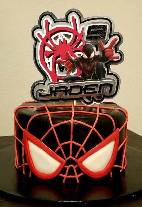 Spin Spiderman Birthday Cake, Miles Birthday Cake, Spin Spiderman Cake, Spin Cake Spiderman, Spin Birthday Cake, Spider Verse Cake Ideas, Spider Man Miles Morales Cake, Miles Spiderman Cake, Miles Morales Cakes