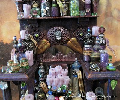 Dark Squirrel's Miniature Asylum ~ Wizard Miniatures, Elegant Witch, Witch Ideas, Halloween Houses, Witches Cottage, Miniature Witch, Haunted Doll, Witch Room, Witch Potion