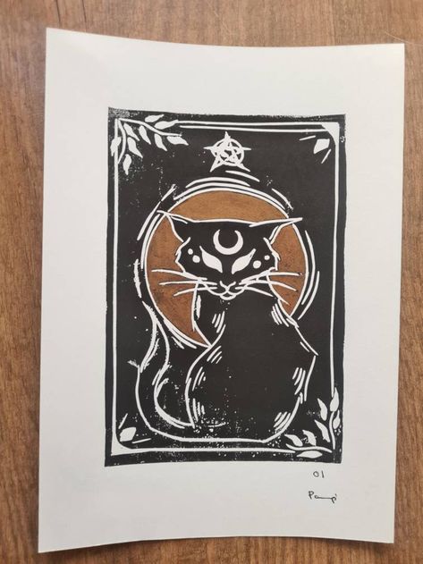 Cat Linocut, Witchy Black Cat, Relief Printing, Liquid Gold, Linocut Prints, Art Techniques, Linocut, Black Cat, Dog Cat