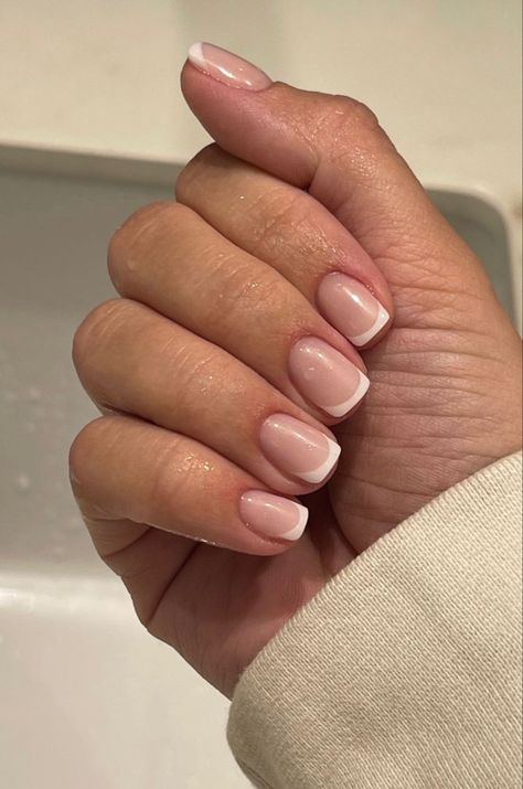 classy Molly Mae Nails, Natural French Nails, Really Short Nails, Short French Tip, Bridesmaid Nails, Short French Nails, French Tip Gel Nails, Short French Tip Nails, Natural Nails Manicure