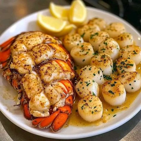 Keto Snackz Recipes | WOULD YOU EAT THIS GARLIC BUTTER LOBSTER AND SCALLOPS 🦞🧄🦪🥰❤️ | Facebook Garlic Butter Lobster, Butter Lobster, Seafood Recipes Scallops, Scallop Dishes, Baked Scallops, Recipes With Chicken And Peppers, Cream Sauce Recipes, Scallop Recipes, Lobster Recipes